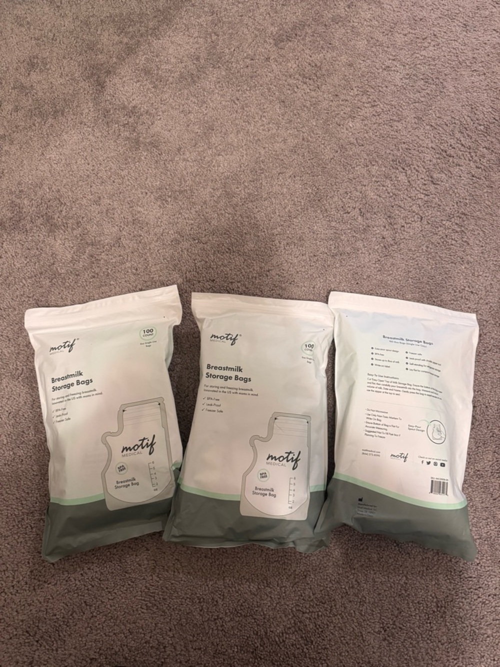Motif Breastmilk Storage Bags - White & Mint (3 Packs of 100)